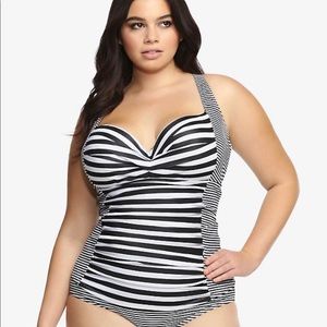 ON HOLD Torrid One Piece Swimsuit